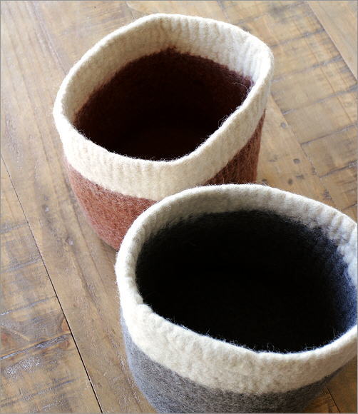 羊毛フェルトの鉢カバー L 2カラー(2)