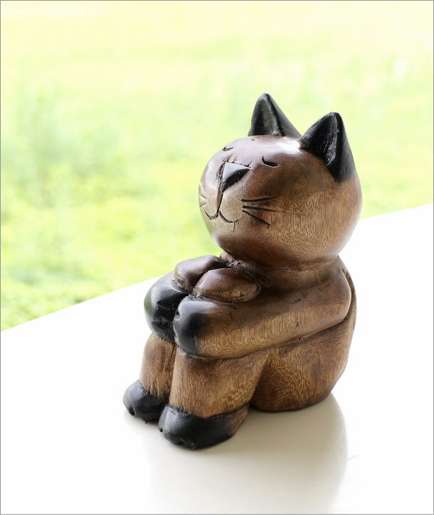 木彫りの置物 お座りネコ(1)