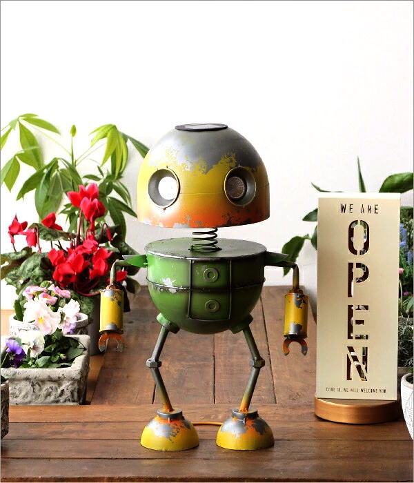 ソーラーライト付き ロボットの置物 B(1)
