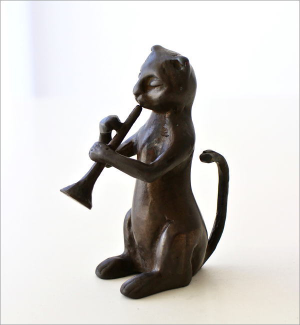 猫 置物 オブジェ トランペット 猫雑貨 真鍮 ブロンズ仕上げ レトロ