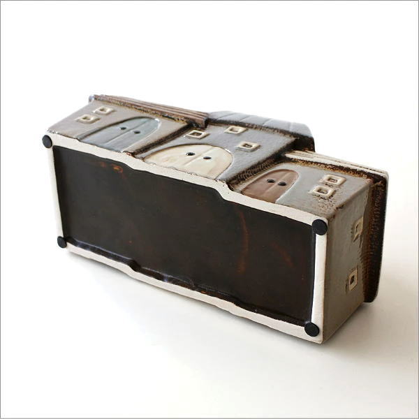 メルヘンハウスのフラワーポット B(5)