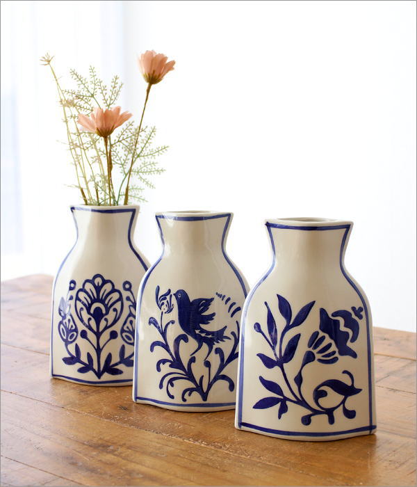 エキゾチックな磁器のフラワーベースM 3タイプ(1)