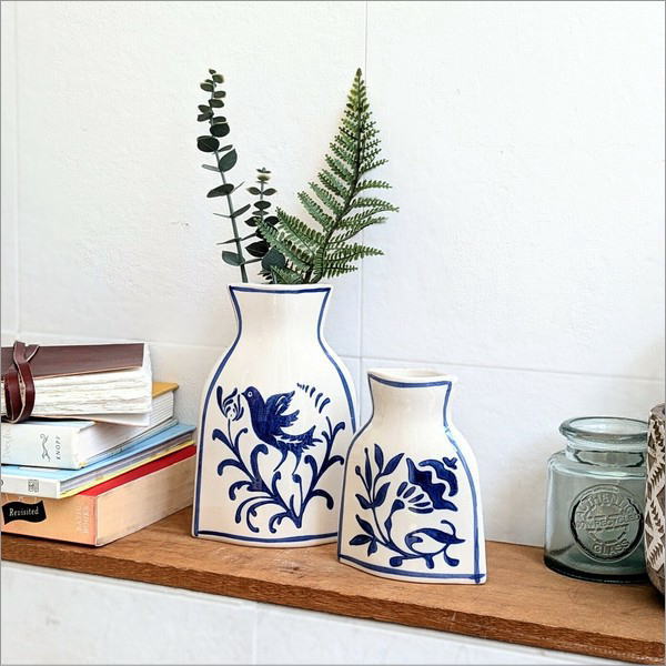 エキゾチックな磁器のフラワーベース