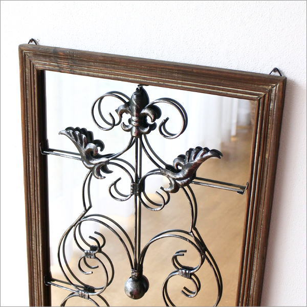 シャビーウッドとアイアンのクラシックな壁掛けミラー(2)