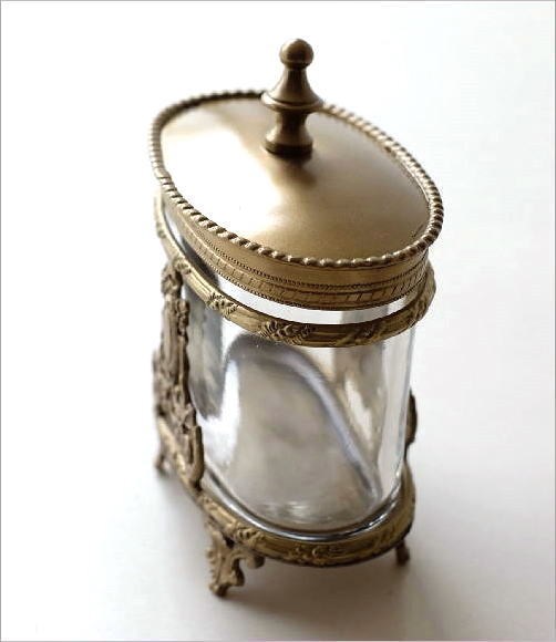 クラシックな蓋付き小物入れ(4)