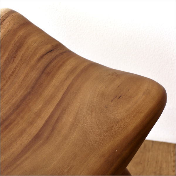 ウッドラギッドスツール(3)