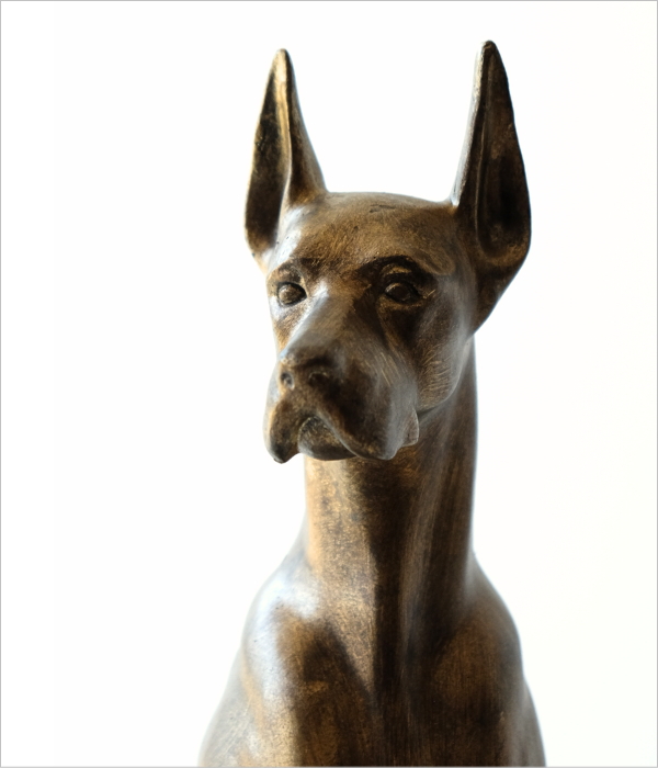 ドーベルマンの置物(2)