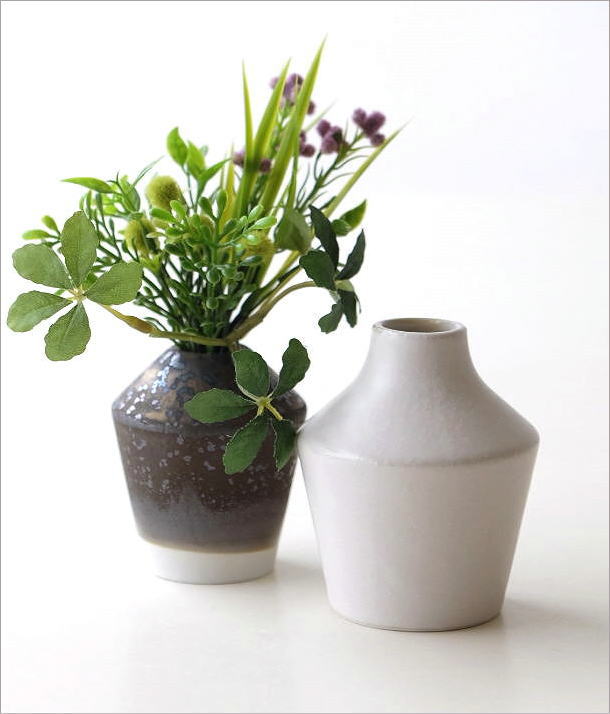 小さな陶器の花瓶 2タイプ(1)
