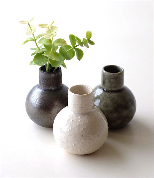 陶器の小さな小さな花瓶 3色セット(1)