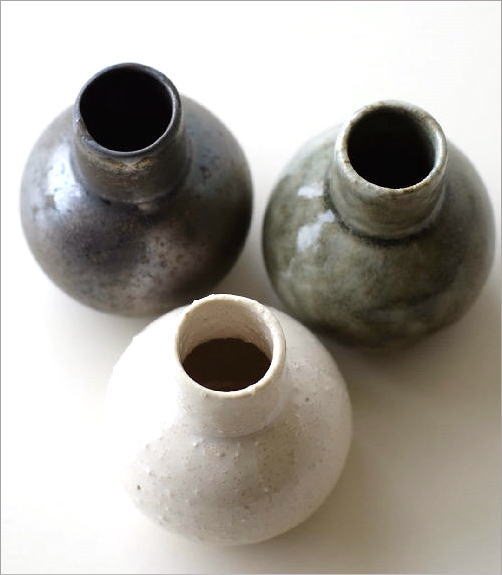 陶器の小さな小さな花瓶 3色セット(3)